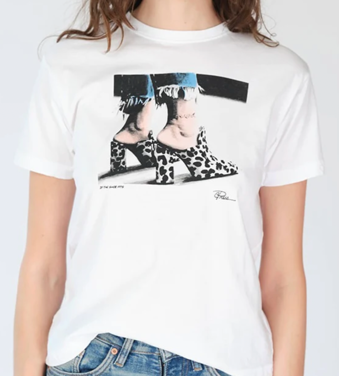 SHOE FITS TEE