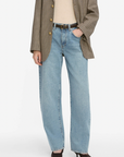 LOW BARREL JEAN