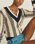 ONNY V SWEATER