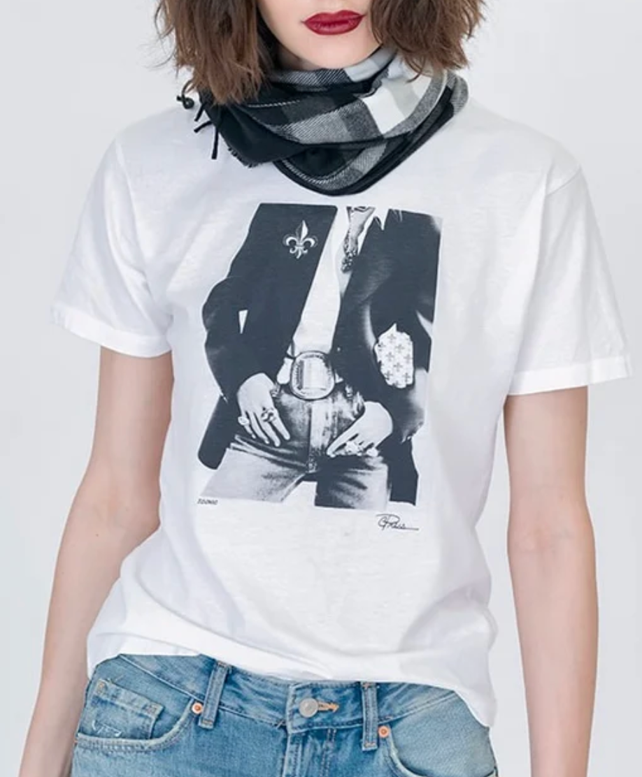 ICONIC TEE