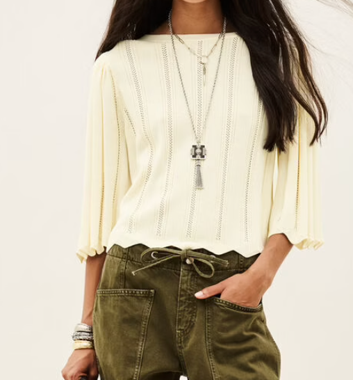 SORE SWEATER