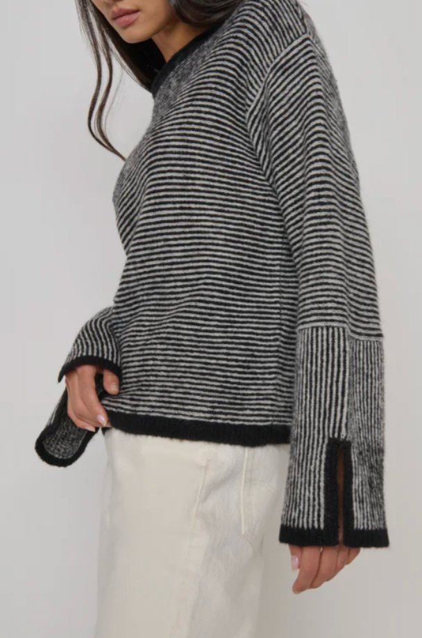 WILLOW SWEATER