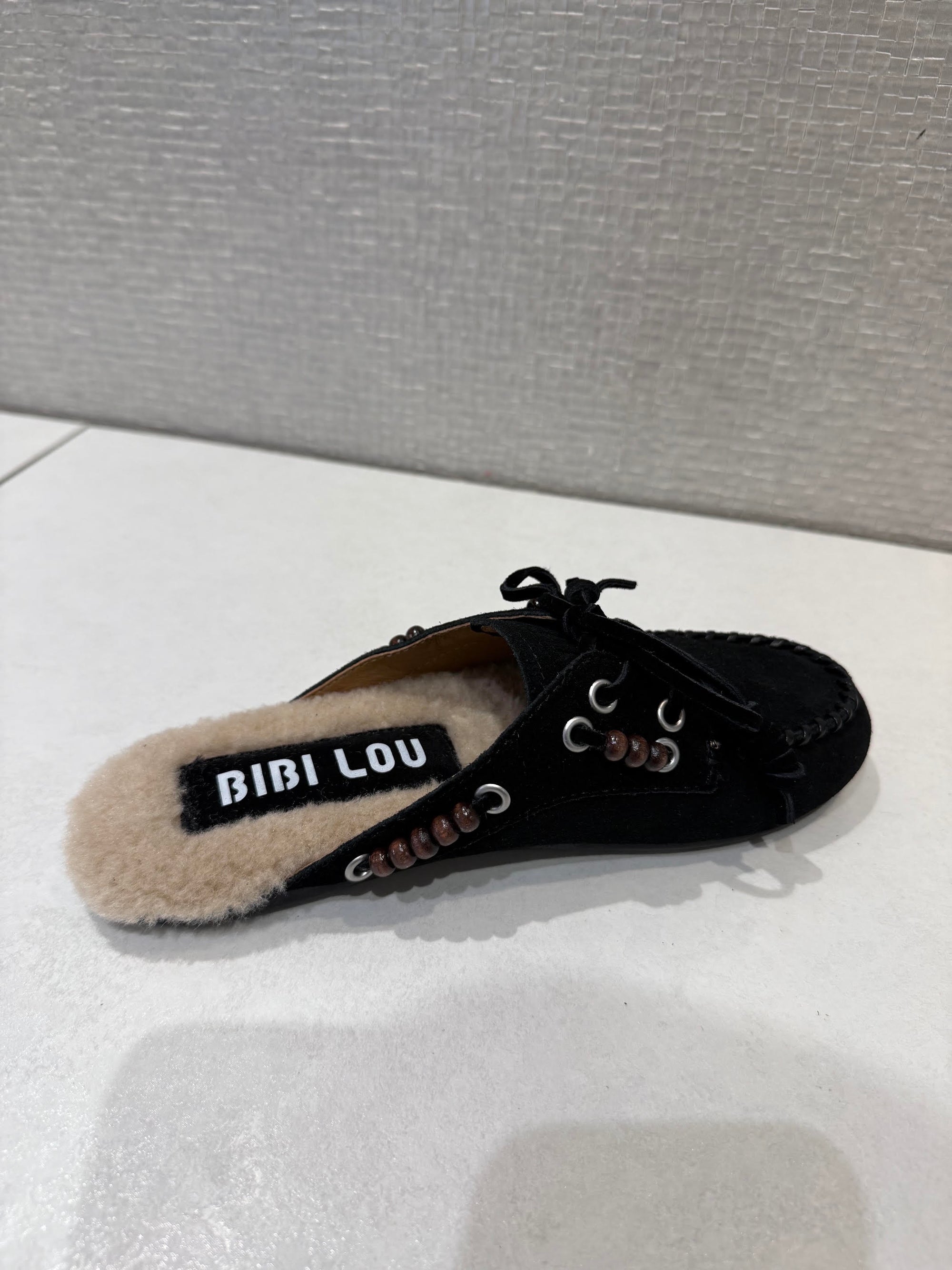BEADED LOAFER